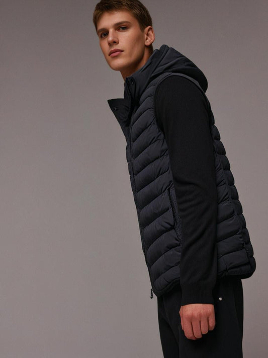 Dresser Sleeveless Coat / ქურთუკი გათბობის ტექნოლოგიით