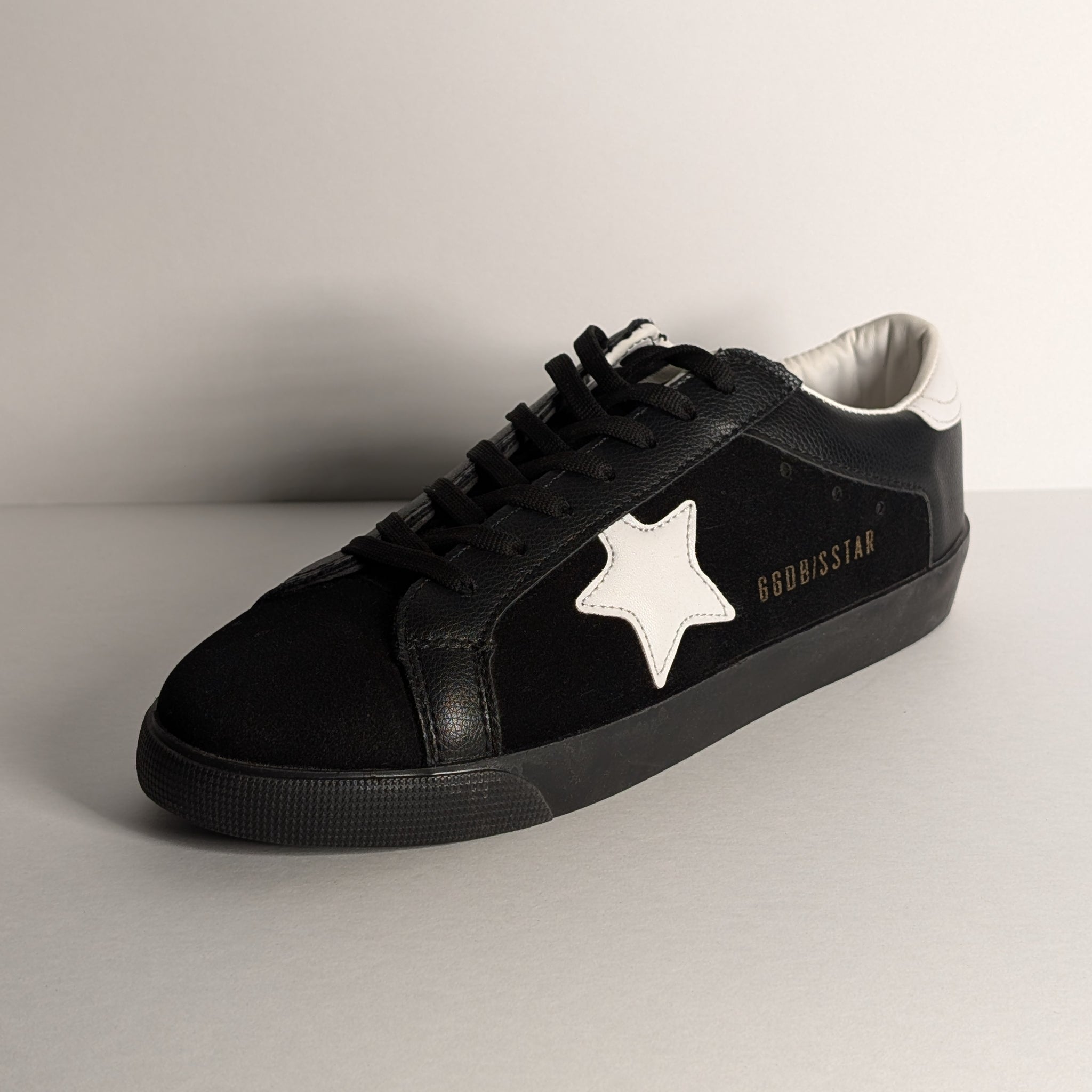 Dresser Sneakers - Man GLDSTR / მამაკაცის ფეხსაცმელი - შავი