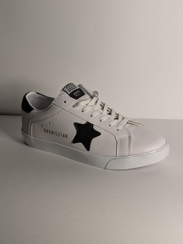 Dresser Sneakers - Man GLDSTR / მამაკაცის ფეხსაცმელი - თეთრი