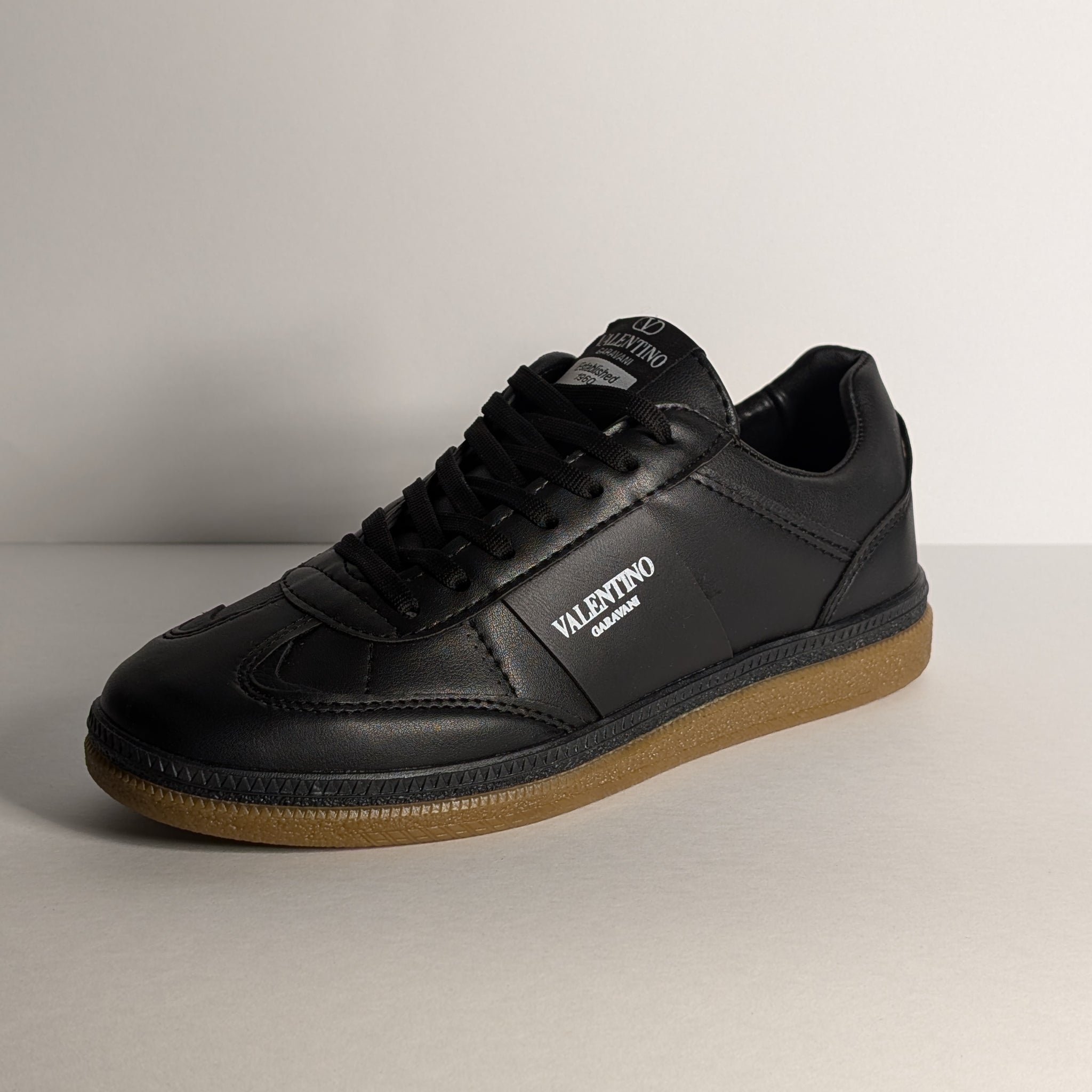 Dresser Shoes - Man / მამაკაცის ფეხსაცმელი