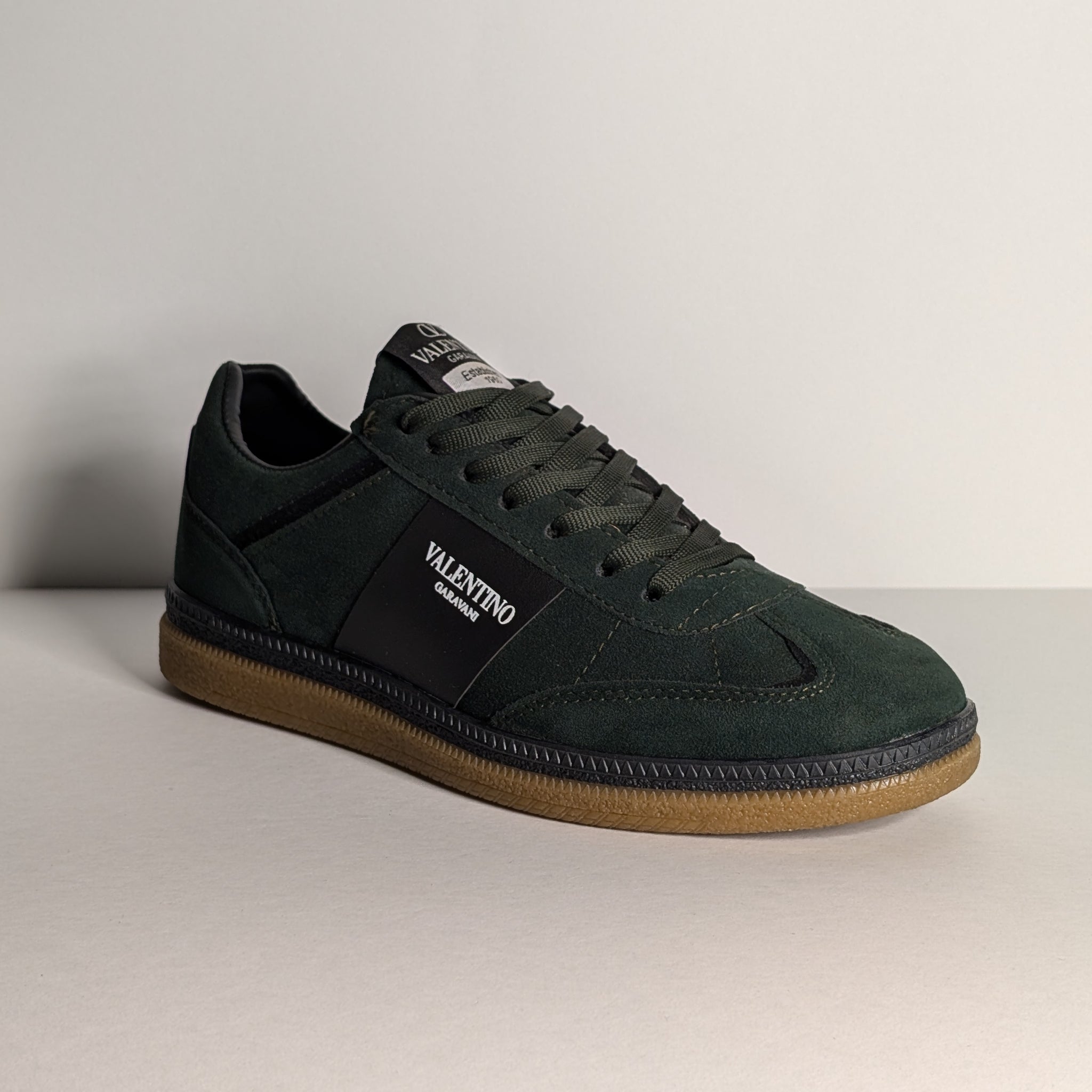 Dresser Shoes - Man / მამაკაცის ფეხსაცმელი
