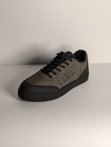 Dresser Trendy Black Athletic Sneakers / მამაკაცის ფეხსაცმელი