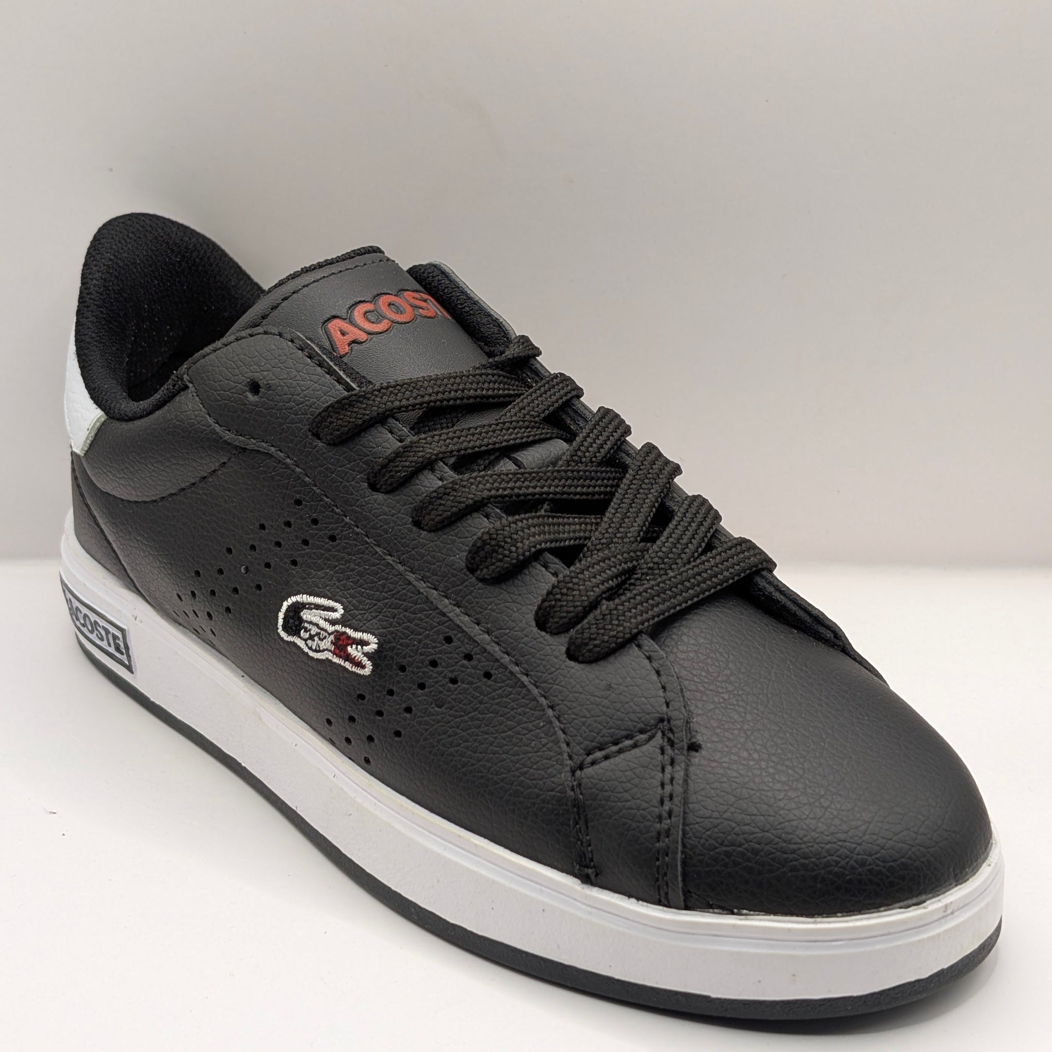 ლაკოსტა / Lacoste