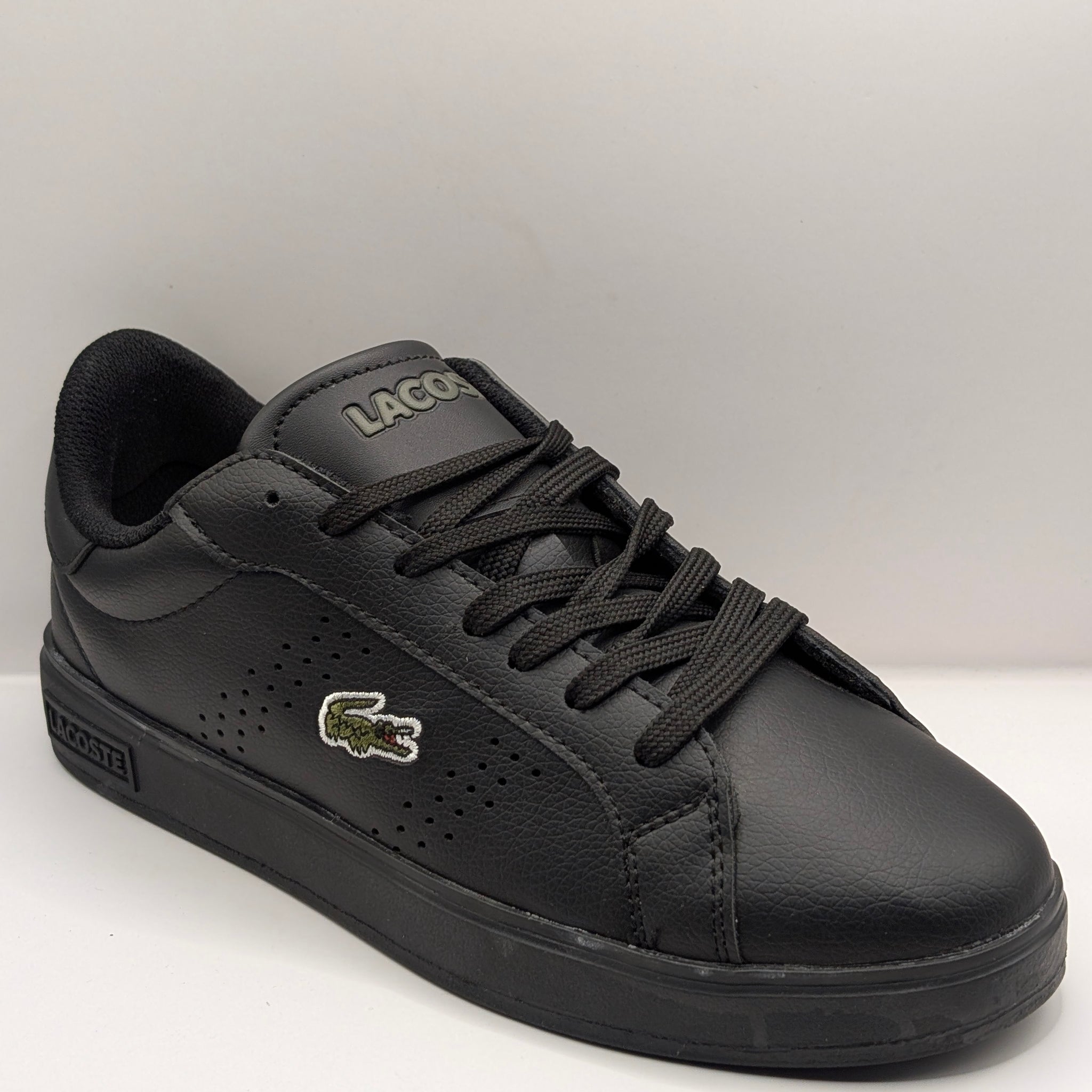ლაკოსტა / Lacoste